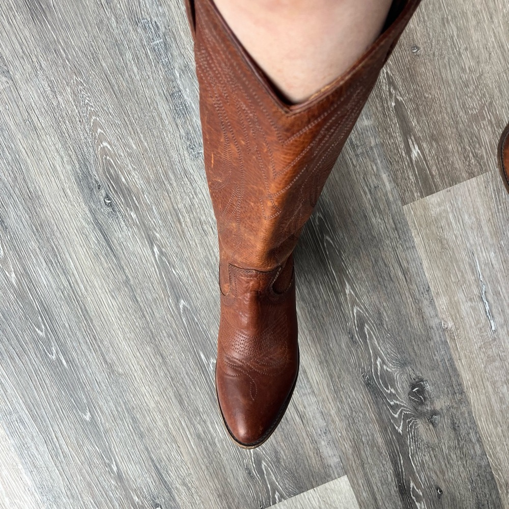 Frye Chestnut Brown Leather Western High-Heel Boots - Picture 6 of 11